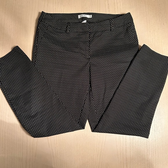 Ricki’s Capri Pants - Picture 1 of 10